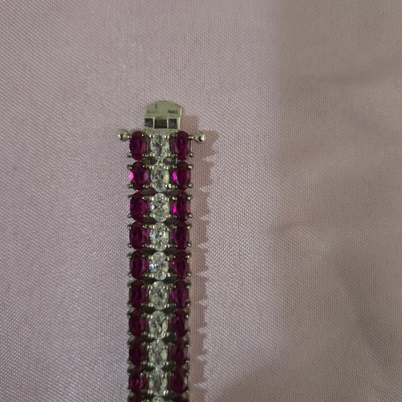 Elegant Pink and Clear Crystal Tennis Bracelet - Picture 5 of 6